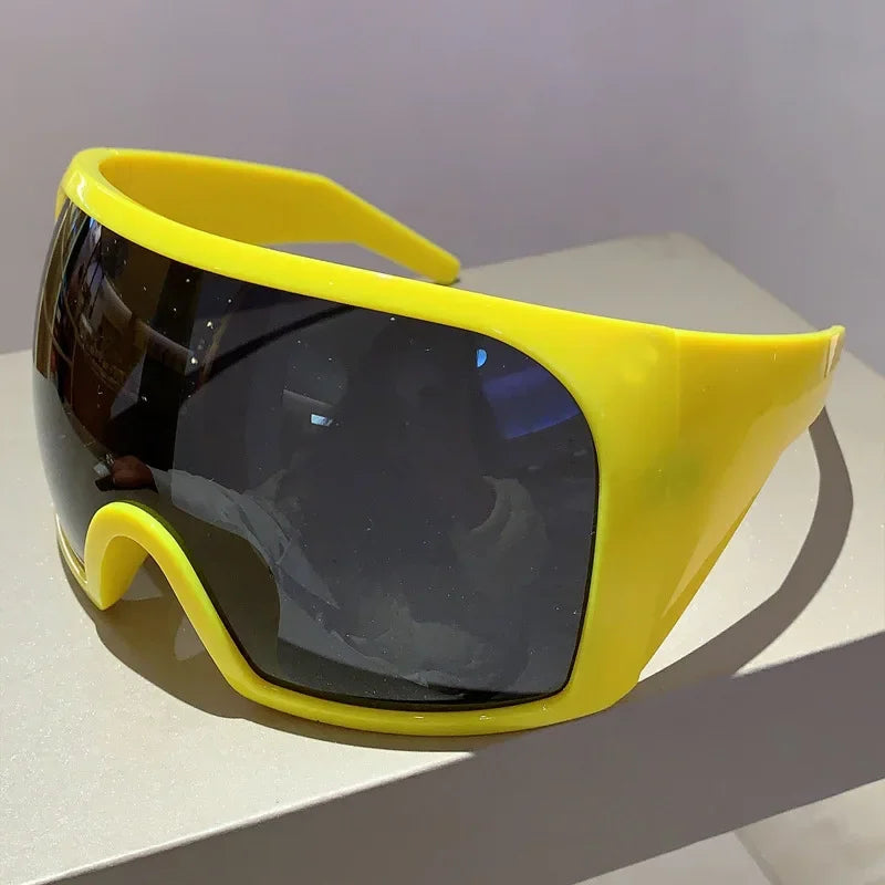 Y2K Oversized Punk Wrap Sunglasses — Women | ZUPHAR