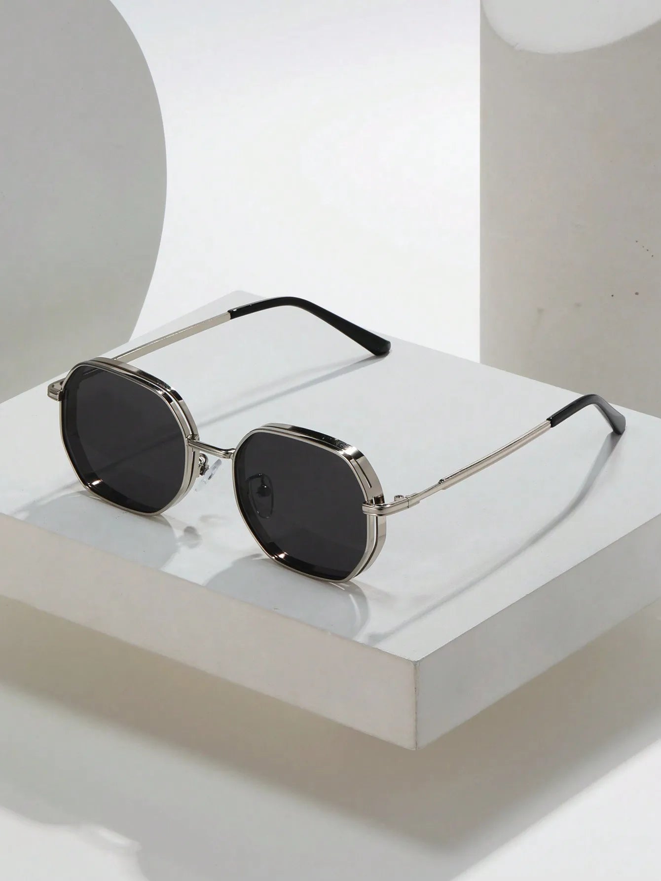 Square Sunglasses — UV Protection & Style for Everyone