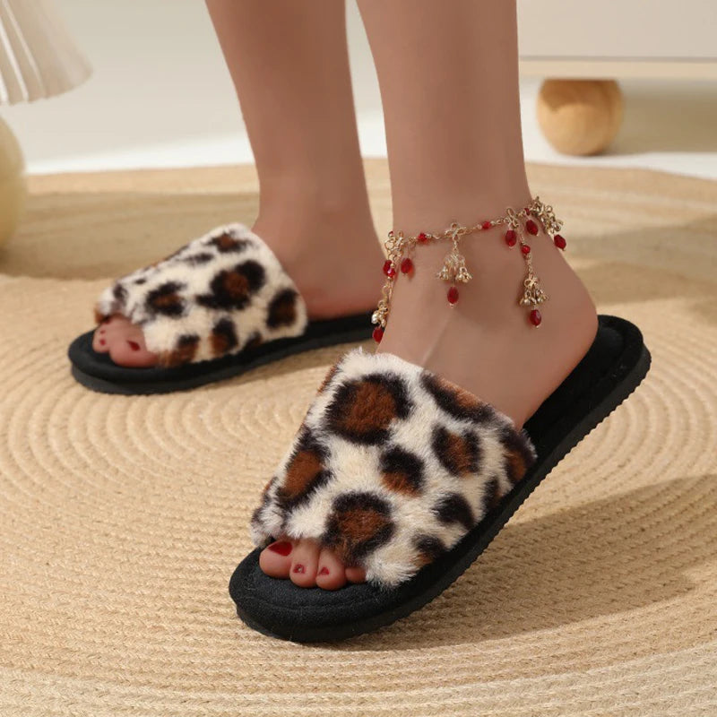 ZUPHAR™ Cozy Plush Indoor Slippers