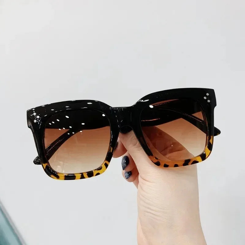 Retro Square Gradient Sunglasses