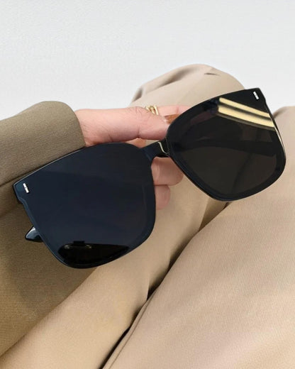 ZUPHAR™ Retro UV Protection Sunglasses – Classic Style for Men & Women
