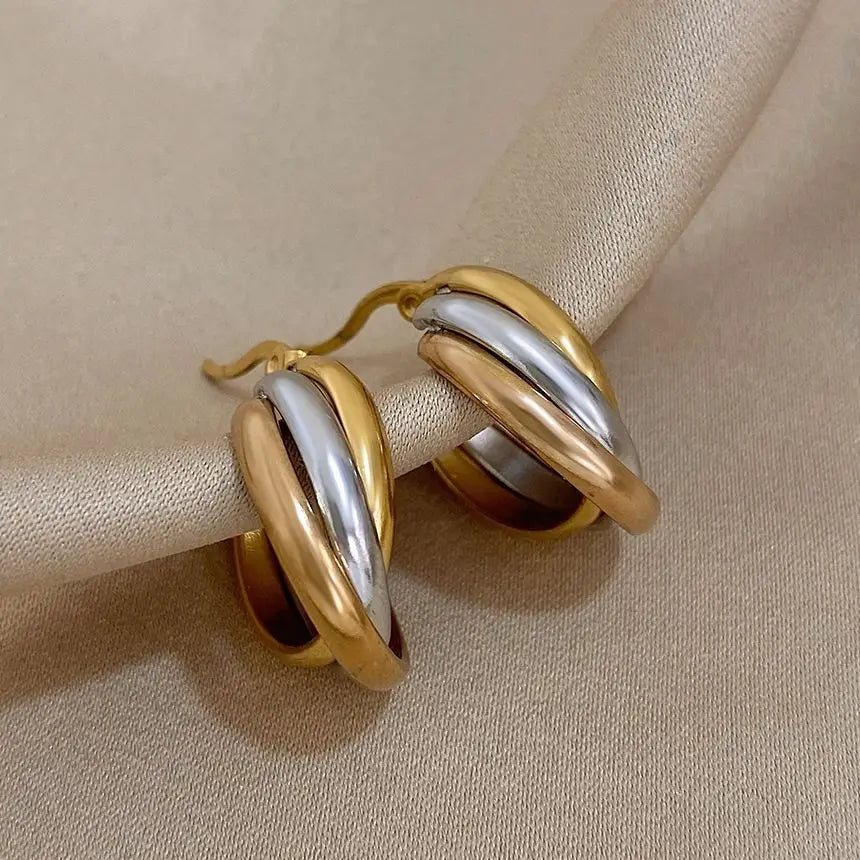 ZUPHAR™ Twisted U-Shape Hoop Earrings – Waterproof Stainless Steel for Women