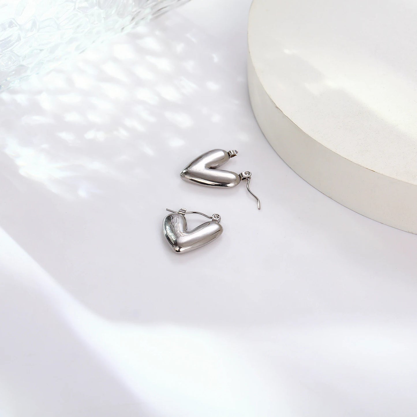 ZUPHAR™ Minimalist Stainless Steel Stud Earrings – Silver & Gold