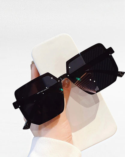 Big Frame Vintage Sunglasses — Retro Square UV400 for Men & Women