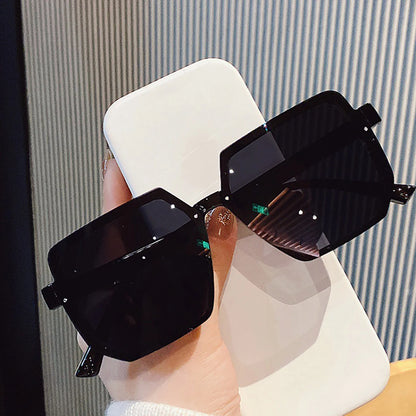 Big Frame Vintage Sunglasses — Retro Square UV400 for Men & Women