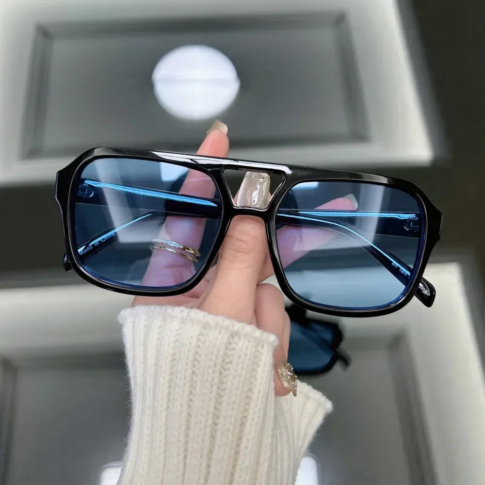 Lunettes de soleil carrées vintage pour femmes, de marque de créateur, style rétro, verres miroirs, à la mode pour l'extérieur, Lunettes de soleil pour femmes