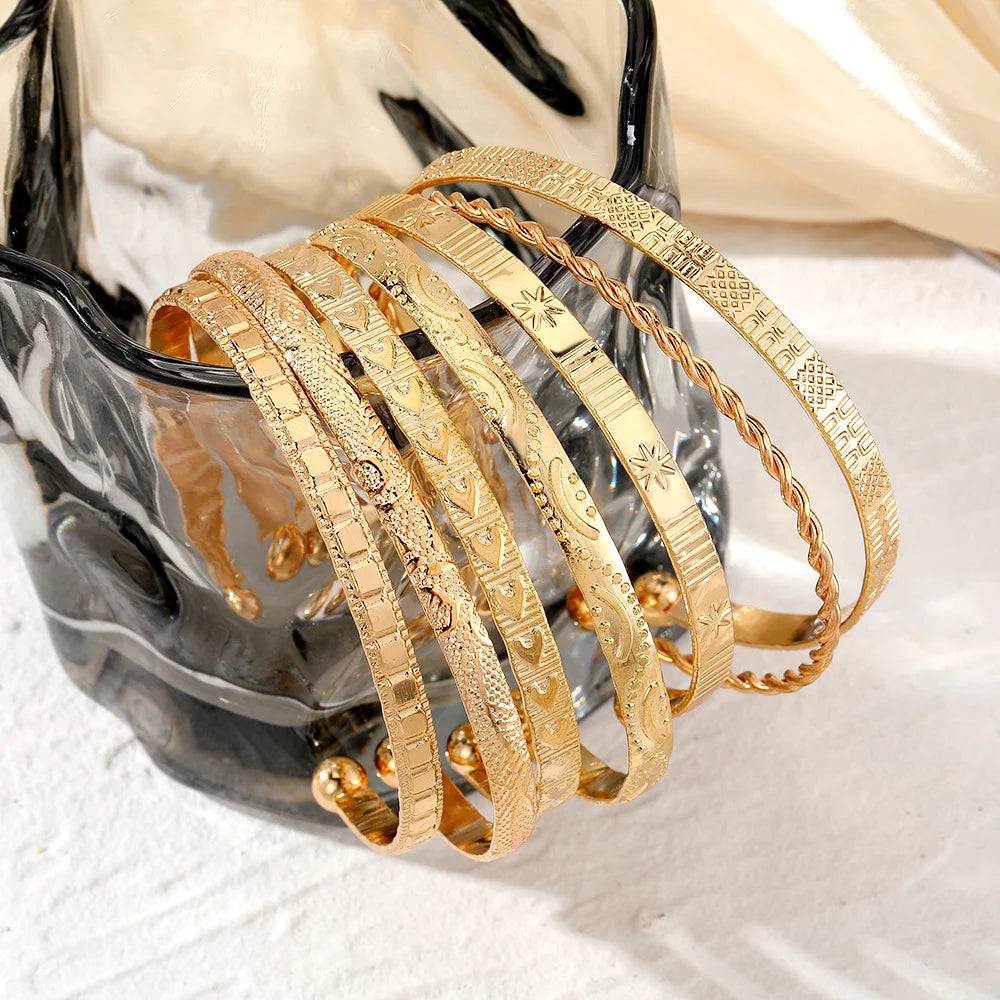 ZUPHAR™ Modern Gold Geometric Cuff Bracelet