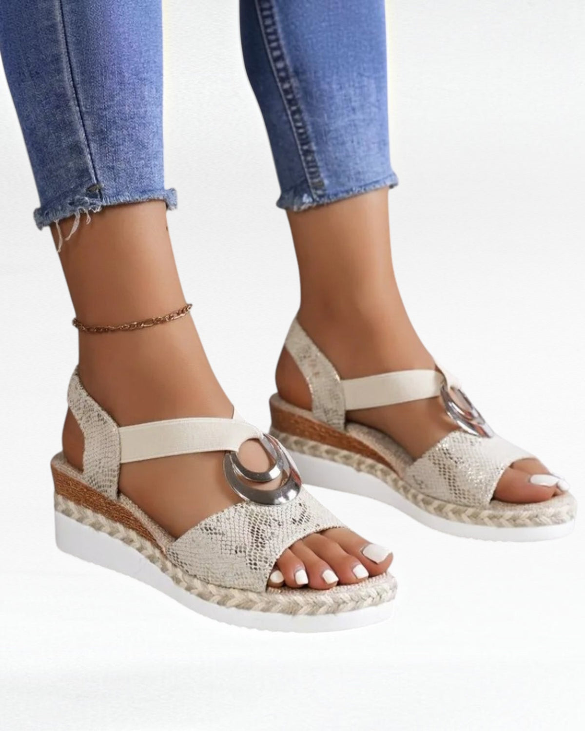 Women's beige platform wedge sandals with open toe and metallic decorative buckle