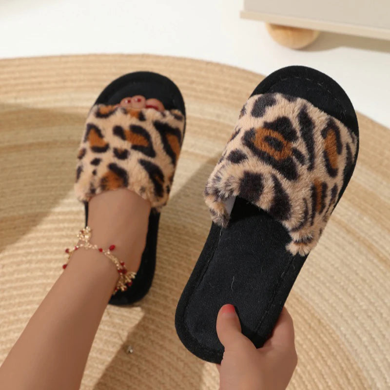 ZUPHAR™ Cozy Plush Indoor Slippers