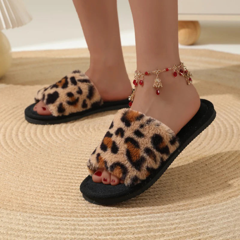 ZUPHAR™ Cozy Plush Indoor Slippers