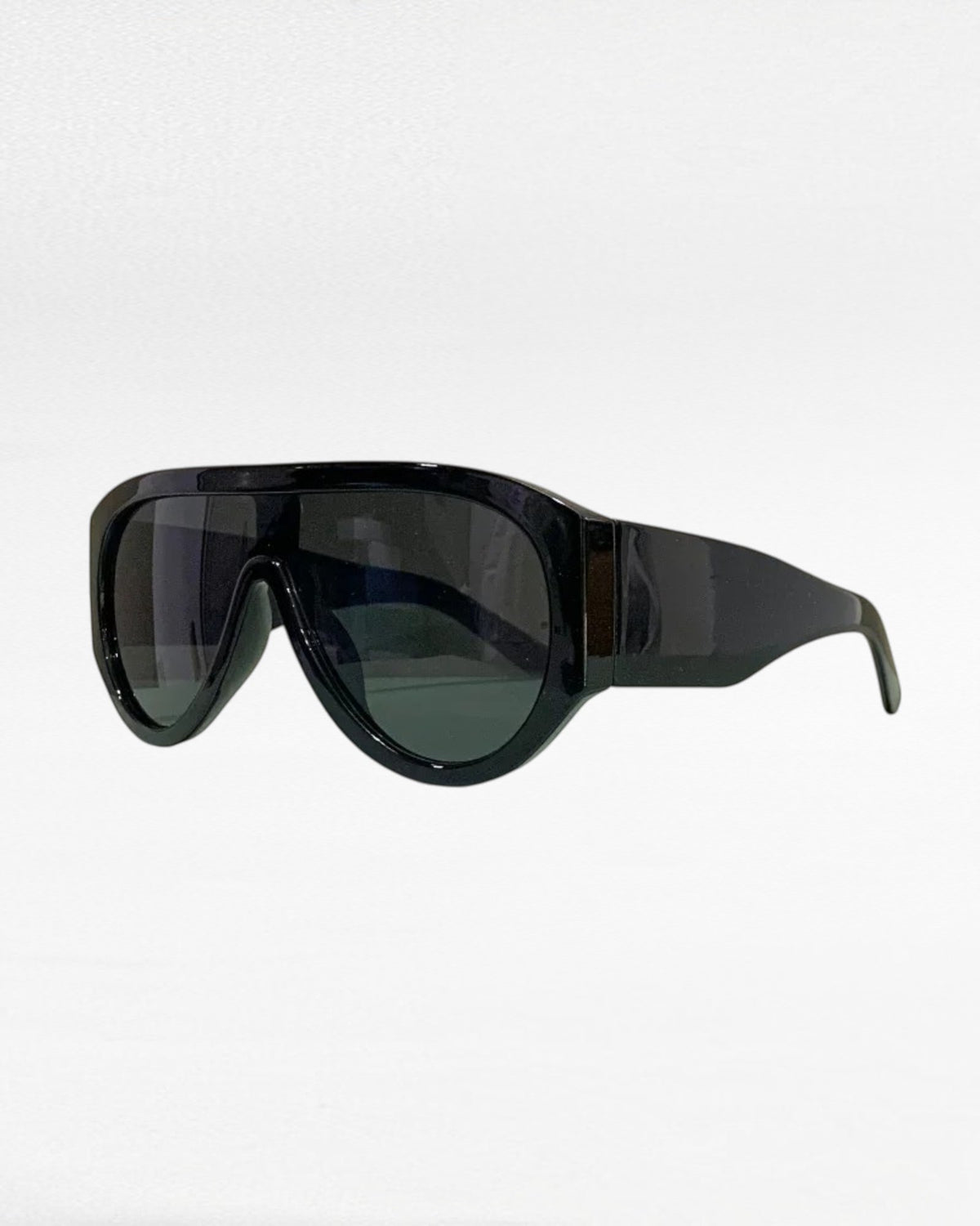 Oversized Shield Gradient Sunglasses