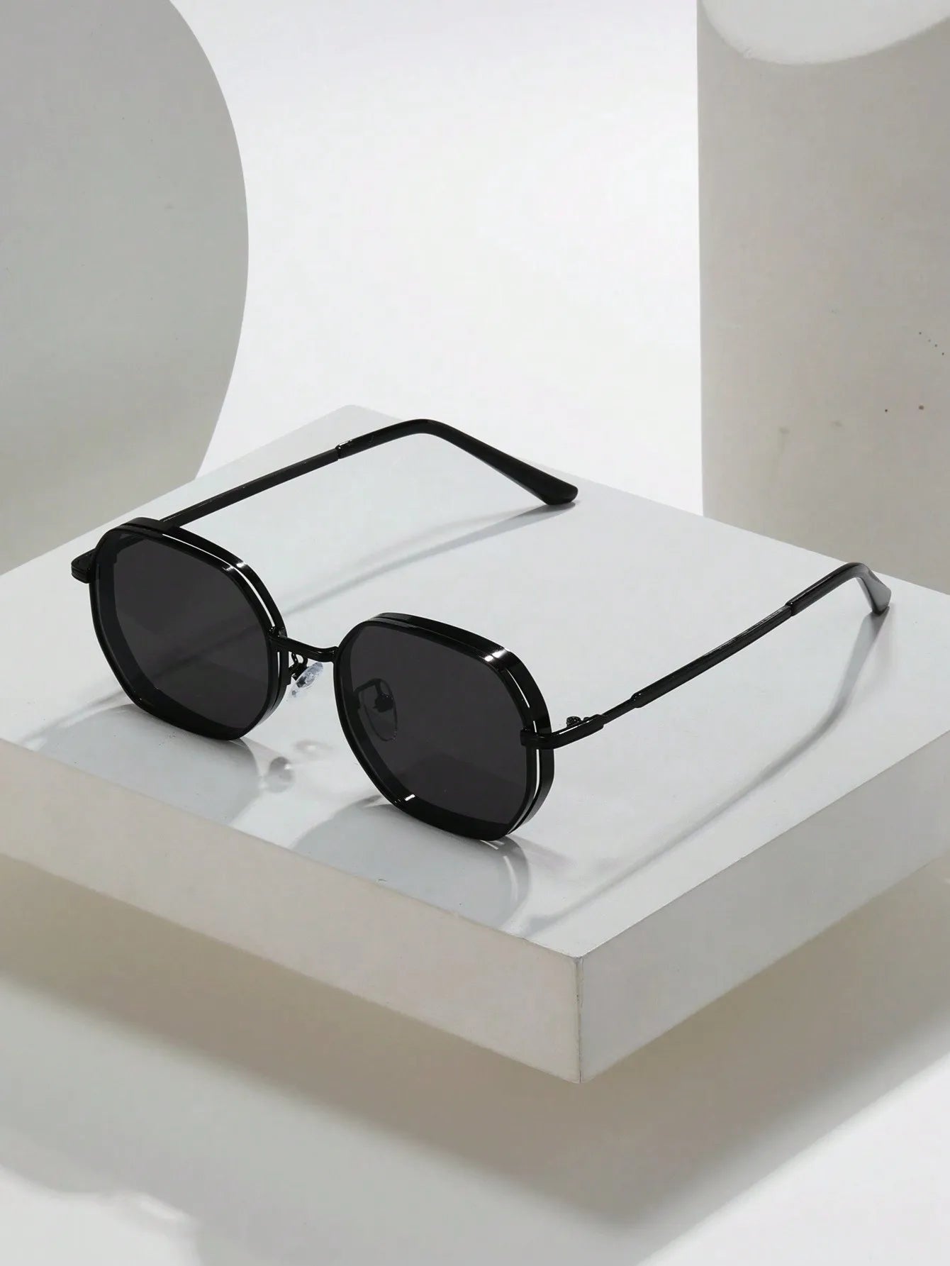 Square Sunglasses — UV Protection & Style for Everyone