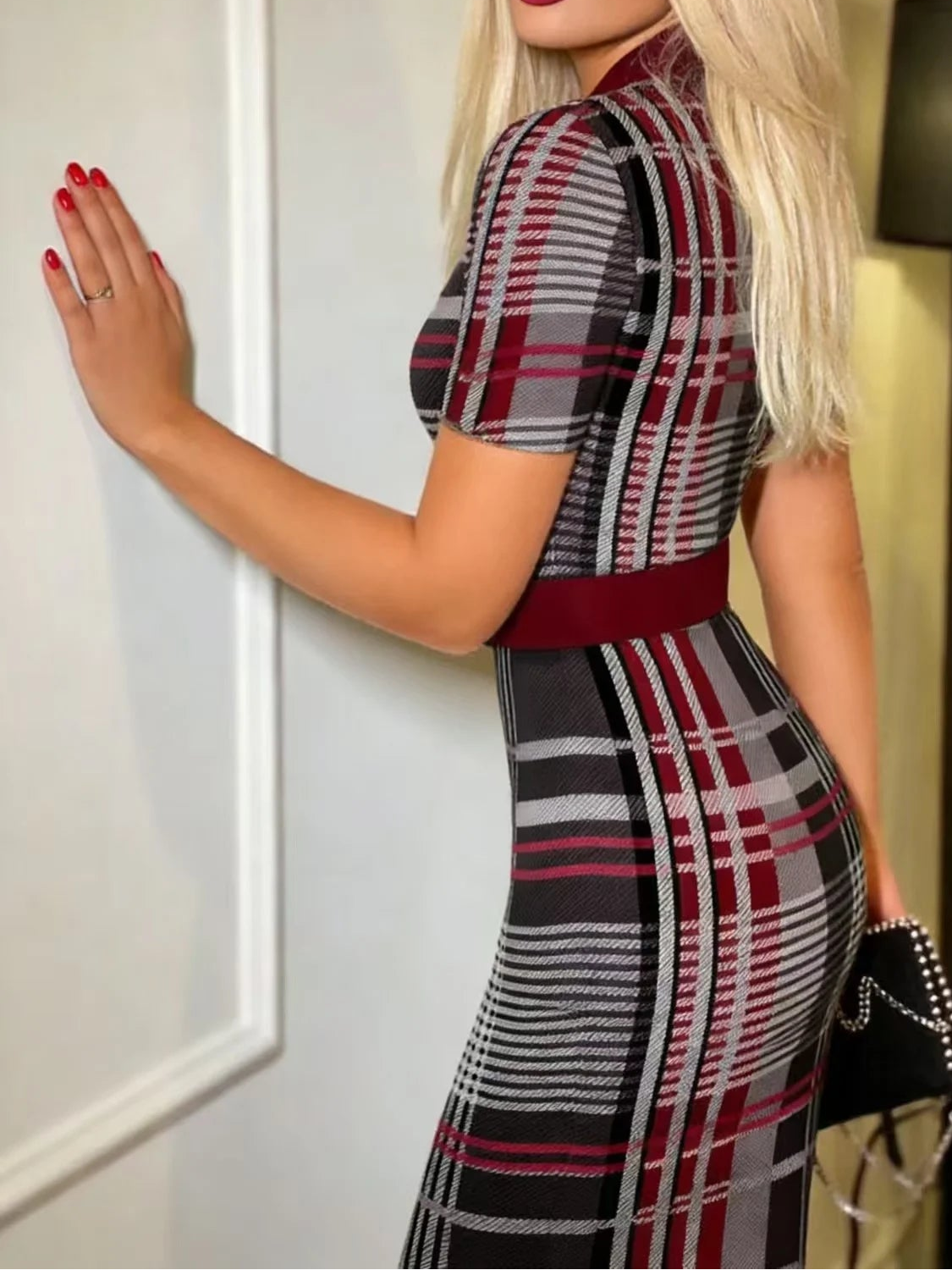 ZUPHAR™ Plaid V-Neck Midi Dress