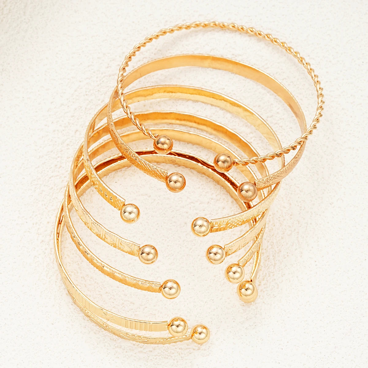 ZUPHAR™ Modern Gold Geometric Cuff Bracelet